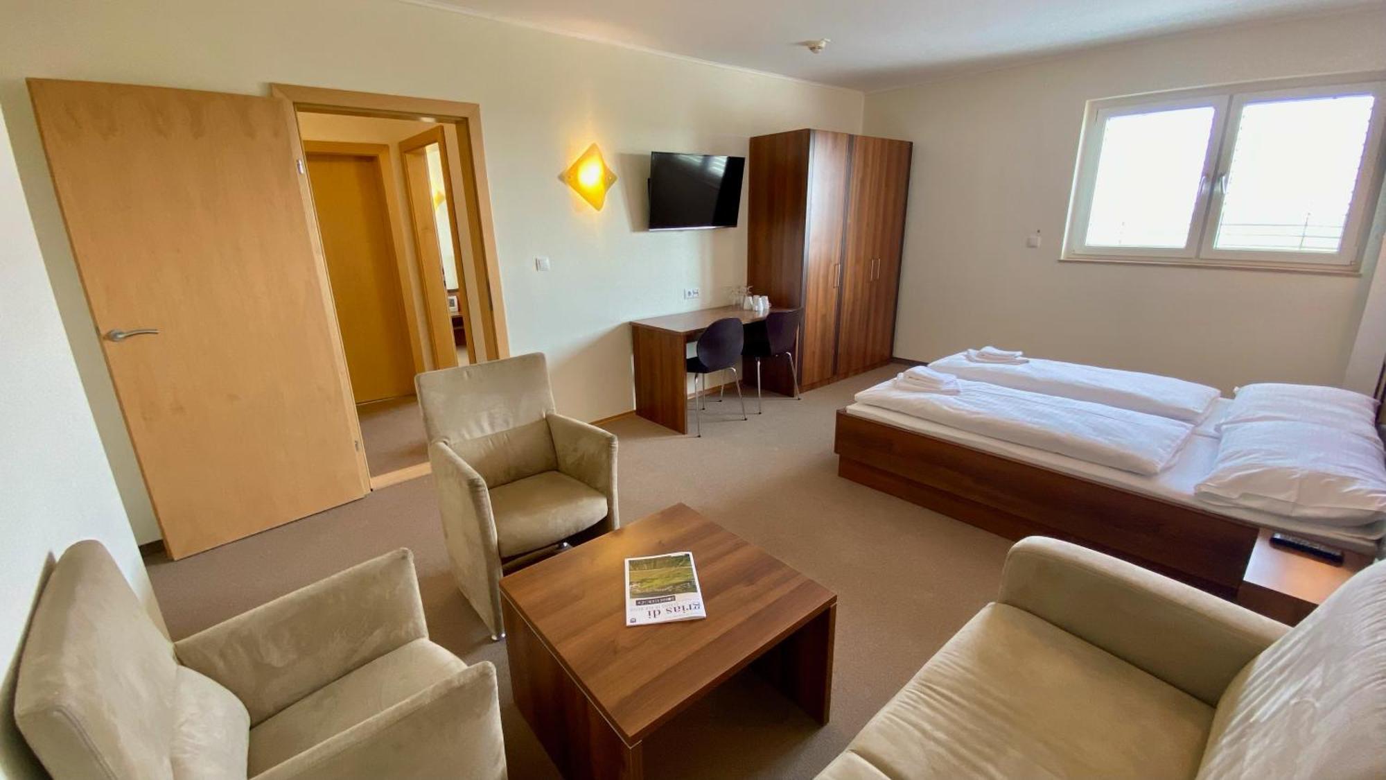 Hotel Weinland Donnerskirchen Zewnętrze zdjęcie
